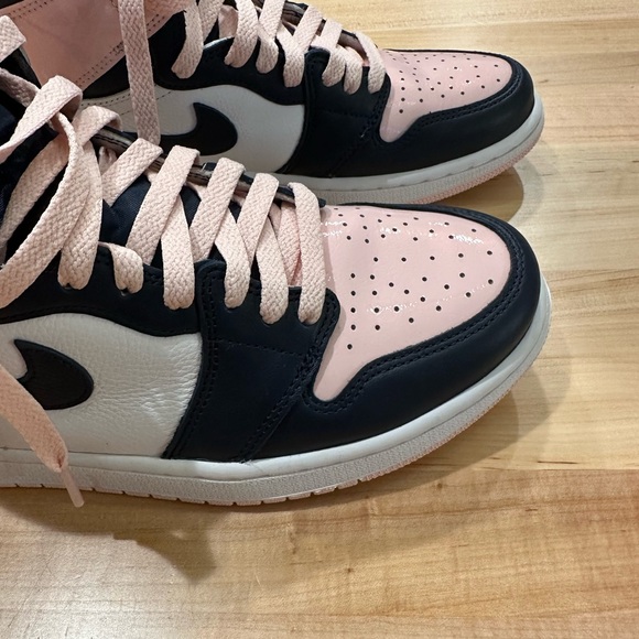 NIKE AIR JORDAN 1 RETRO HIGH - Picture 11 of 11